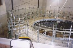 ROTARY MILKING PLATFORMS